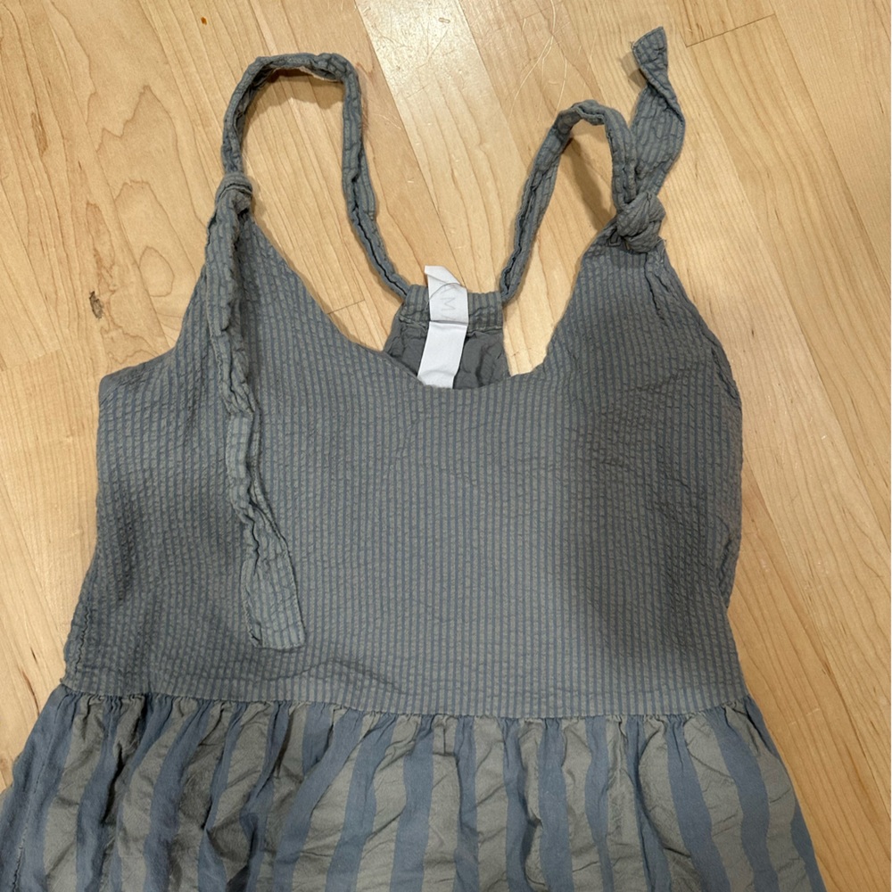 Anthropologie - Textured Gray Maxi Dress - Picture 6 of 9